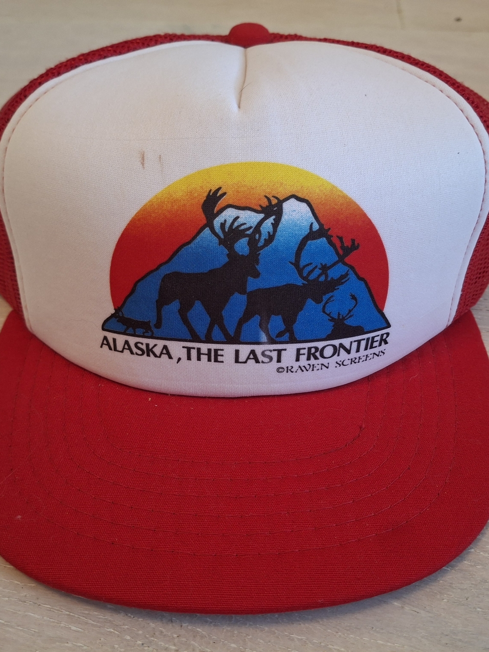 Vintage Red and White Alaska 'The Last Frontier' Trucker Hat Moose Print